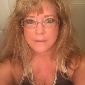 Meet your Posher, Pamela